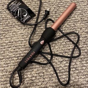 Foxybae curling wand